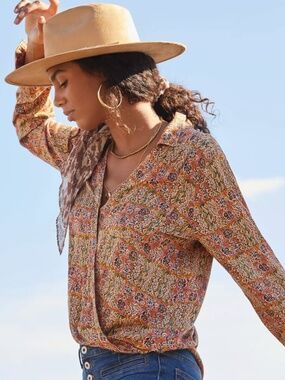 PILCRO Tisha Surplice Blouse